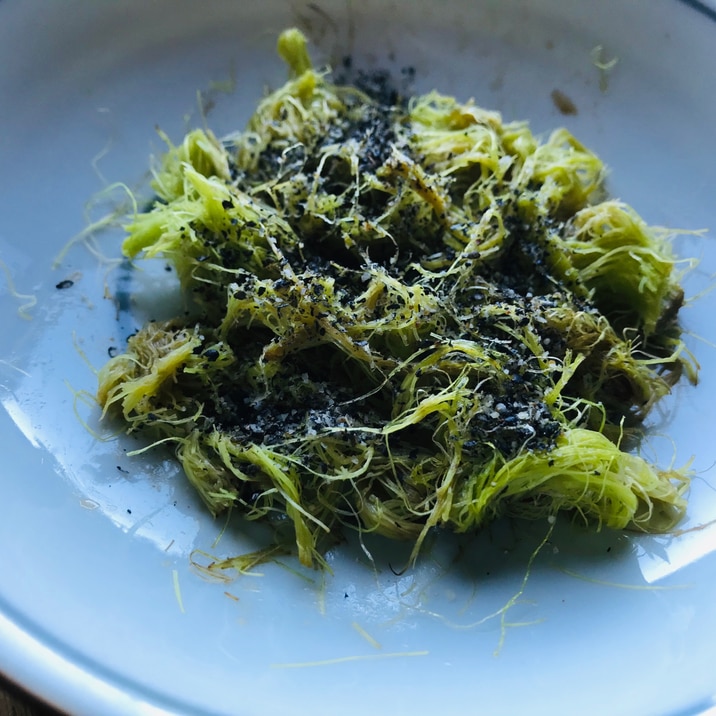 トウモロコシのヒゲの酢醤油和え